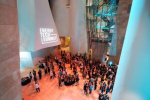 1500+ attendees networking in the main hall at 6th edition of Energy Tech Summit, Bilbao.